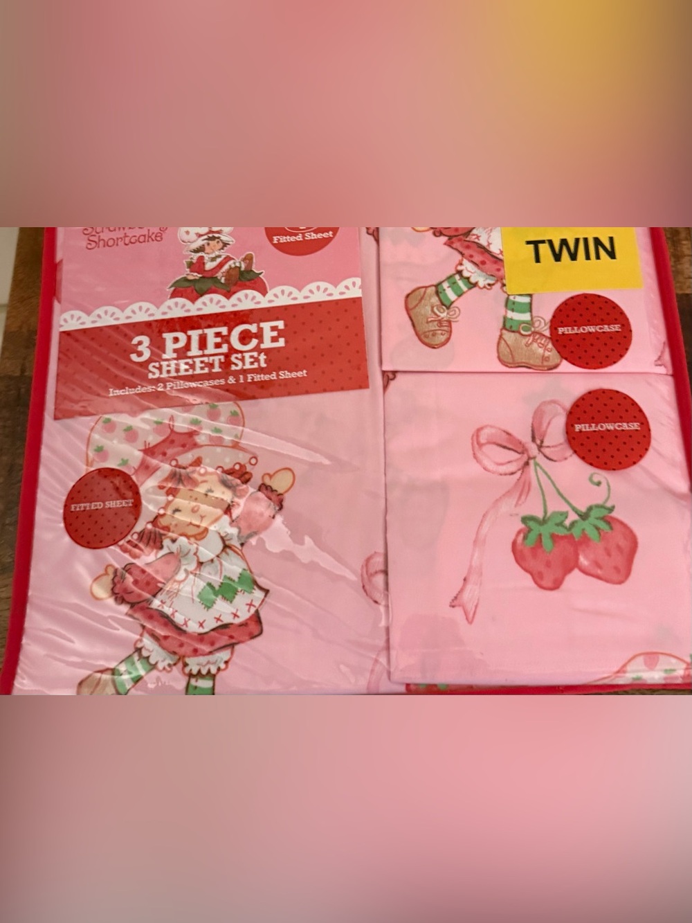 Strawberry Shortcake Twin 3-Piece Pink Sheet Set NWT